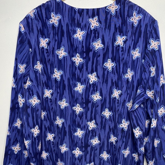 Graver Studio 2XL Button up Blue Print Top Relaxed - Picture 3 of 10